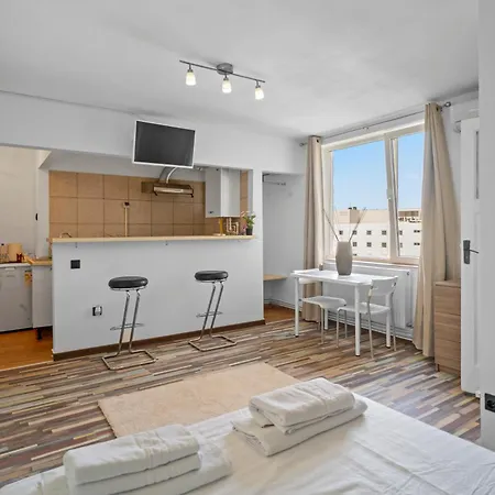 North Station Flat Bukareszt