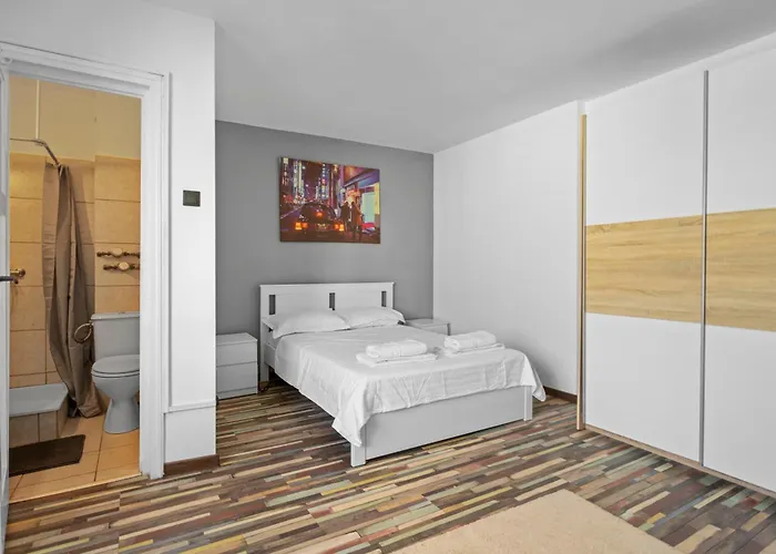 North Station Flat *